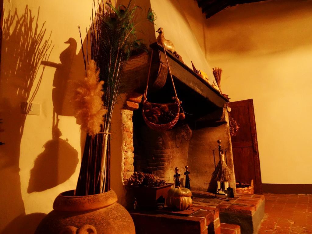 Podere Pievina Delle Corti - Dimora Di Campagna Sinalunga Bilik gambar